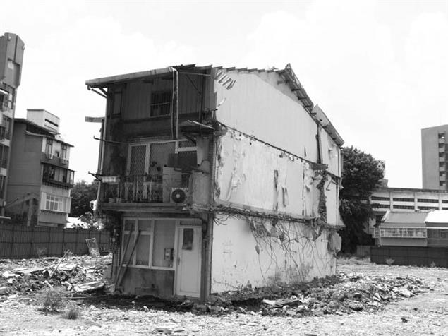 一次看穿都更&#215;合建契約陷阱》釘子戶宣稱住家地處「龍腦」不願拆遷