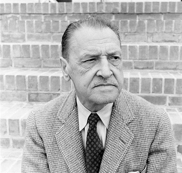 我讀毛姆之十三：《家国毛姆》