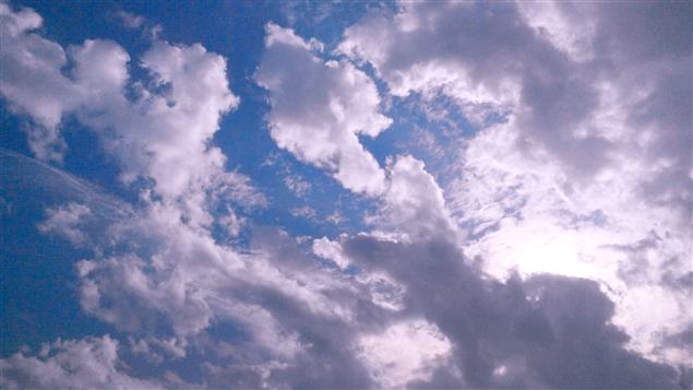 【詩】當愛穿越時空